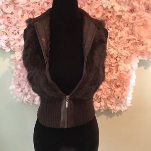 Ci Sono by Cavalini brown hooded fur vest NEW